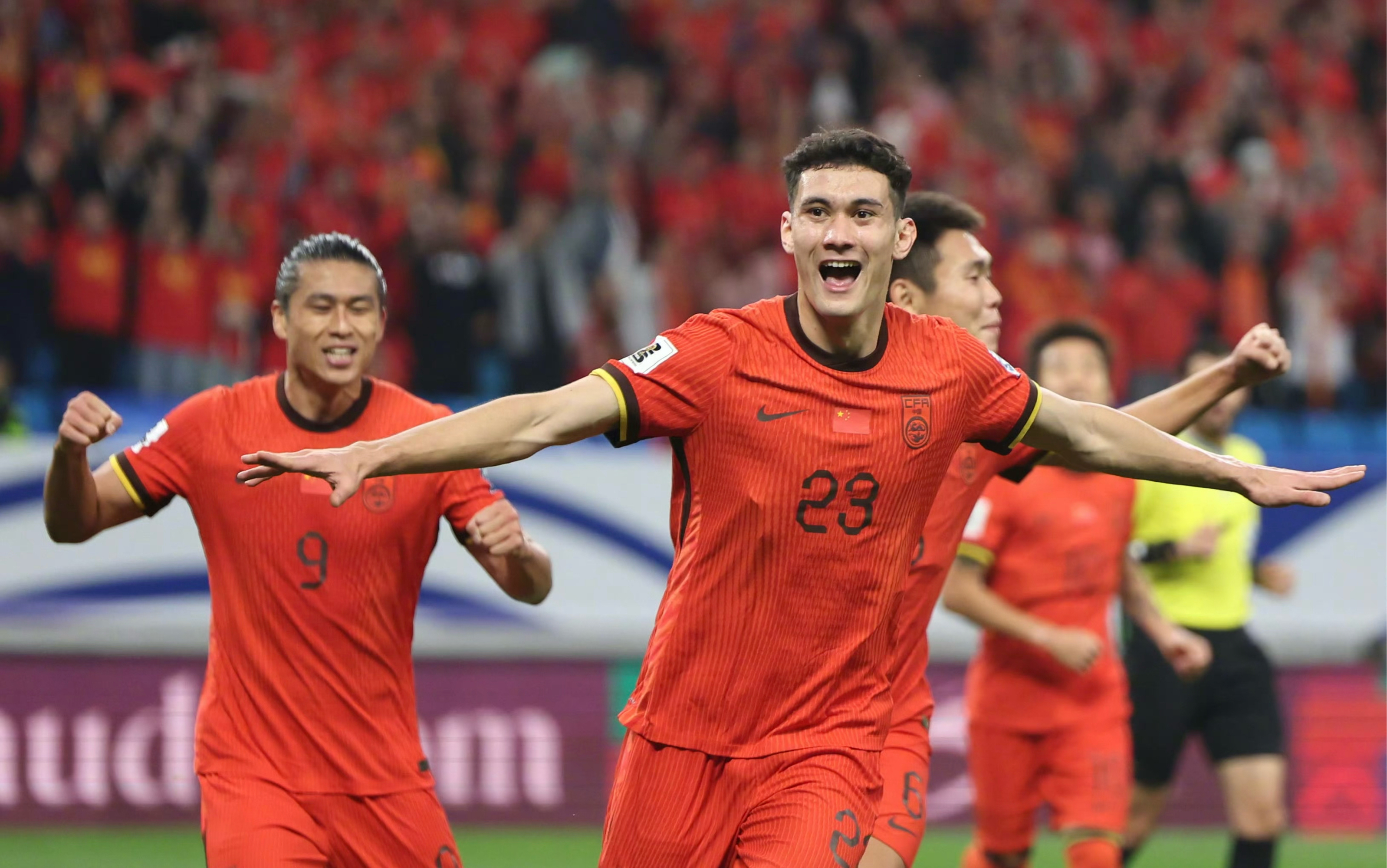 中国队险胜葡萄牙队,马龙带队取胜 中国队险胜葡萄牙队,马龙带队取胜