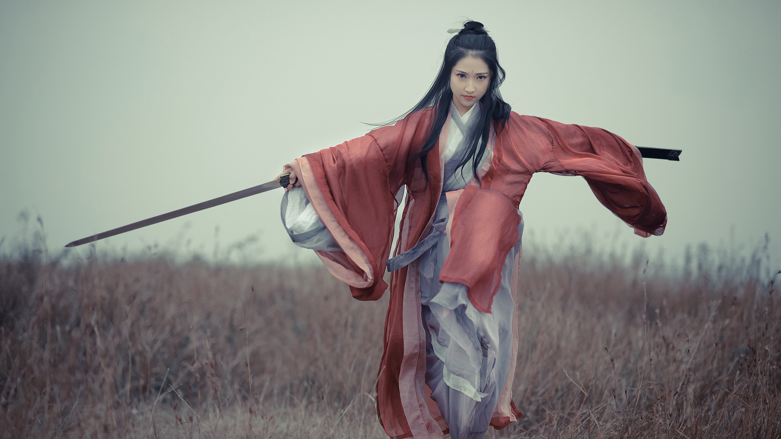 平行时空的交锋，当美加墨世界杯战鼓擂响，上海大鲨鱼篮下大都会的喧哗